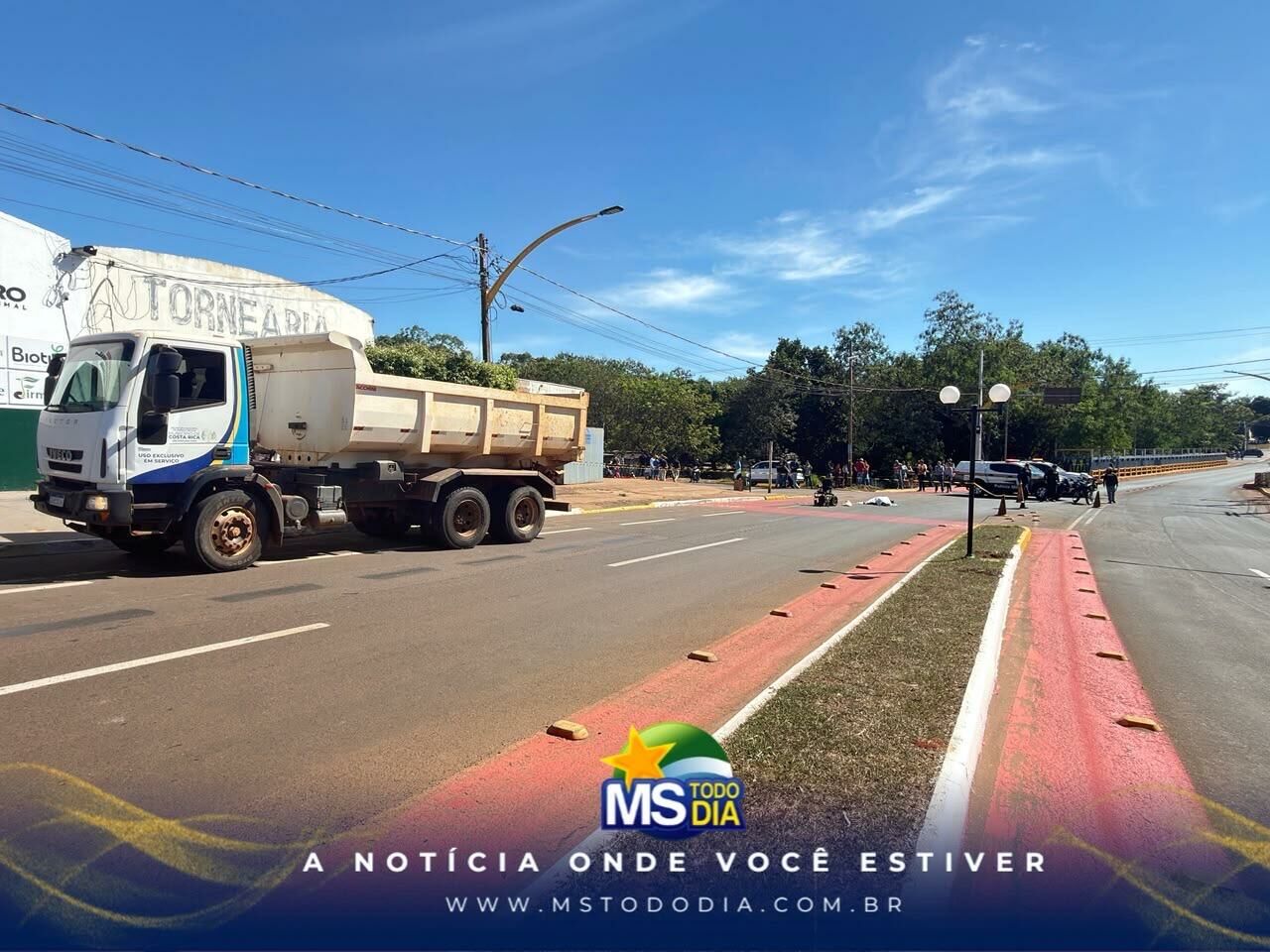 Imagem de compartilhamento para o artigo Cadeirante morre após ser atropelado por caminhão da Prefeitura em Costa Rica da MS Todo dia
